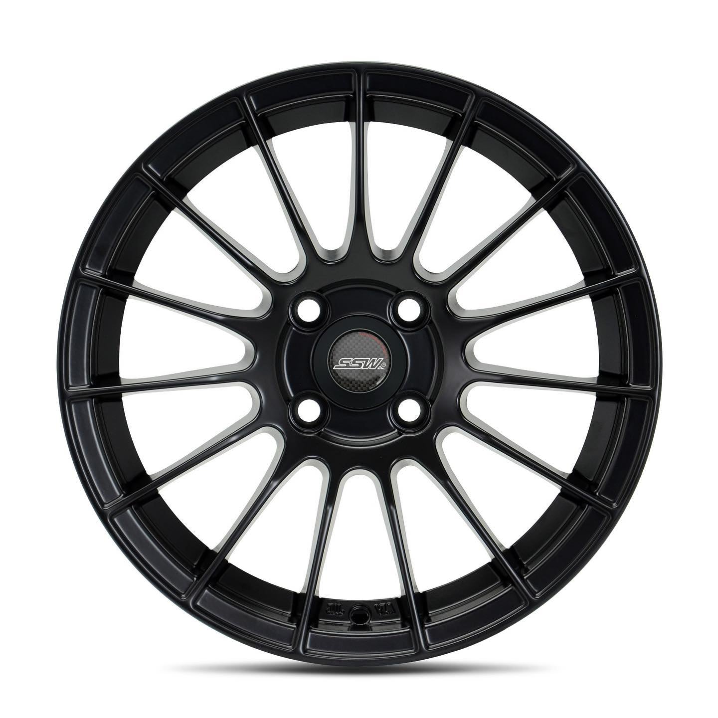 15” SSW 15 x 7J et35  + Falken Tyres Package