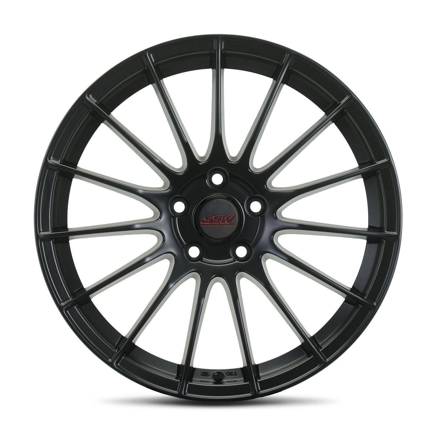 17” SSW 8J et35  + Falken Tyres Package